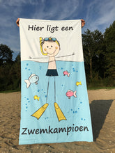 Afbeelding in Gallery-weergave laden, Hier ligt een zwemkampioen jongen